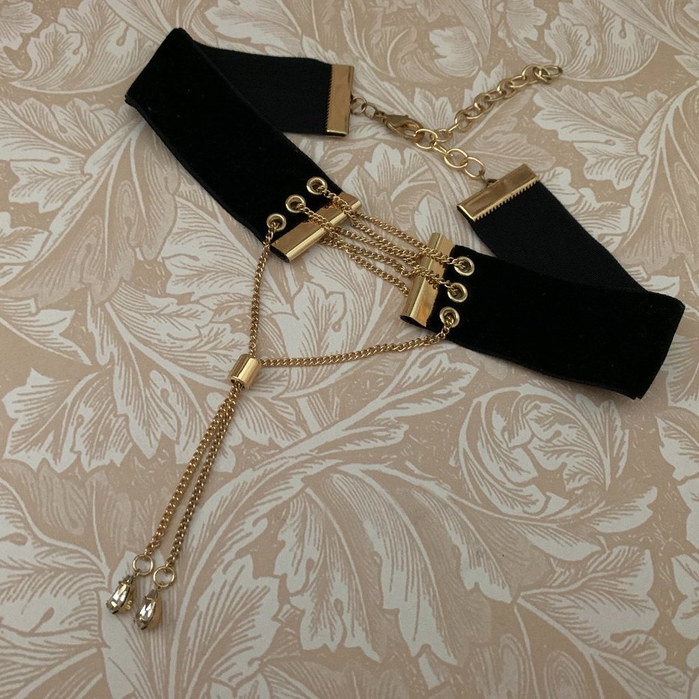 Black Velvet Choker